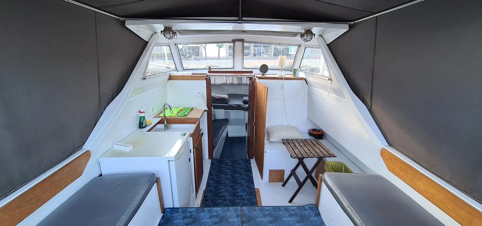 Cosy Boat Flat At Barcelona Beach