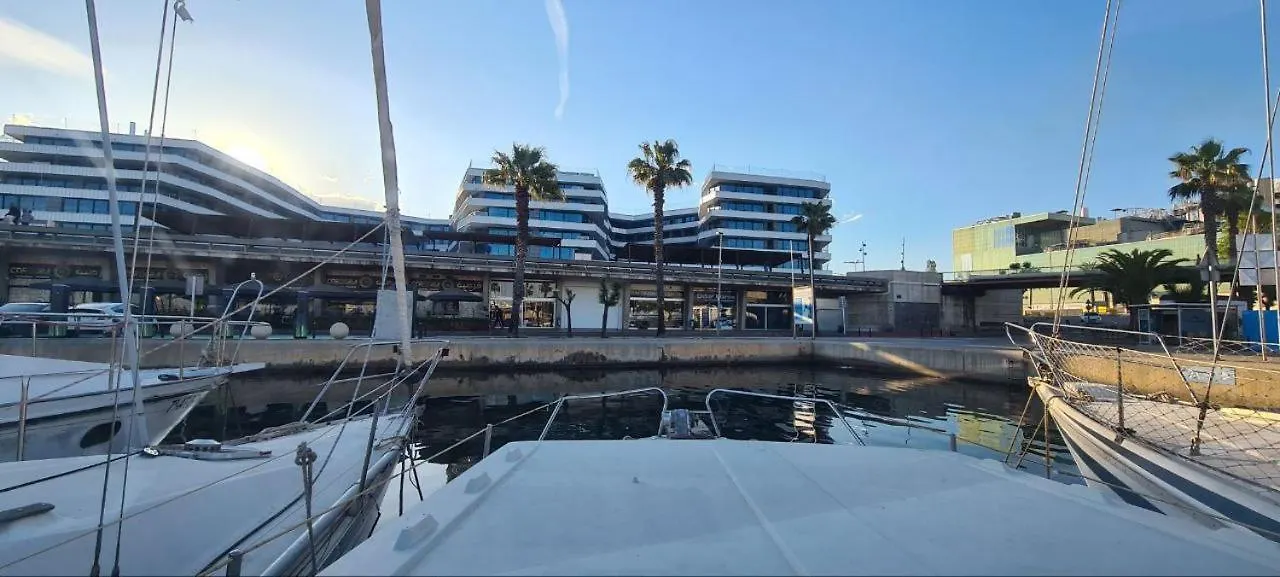 Cosy Boat Flat At Barcelona Beach 0*,  Spain